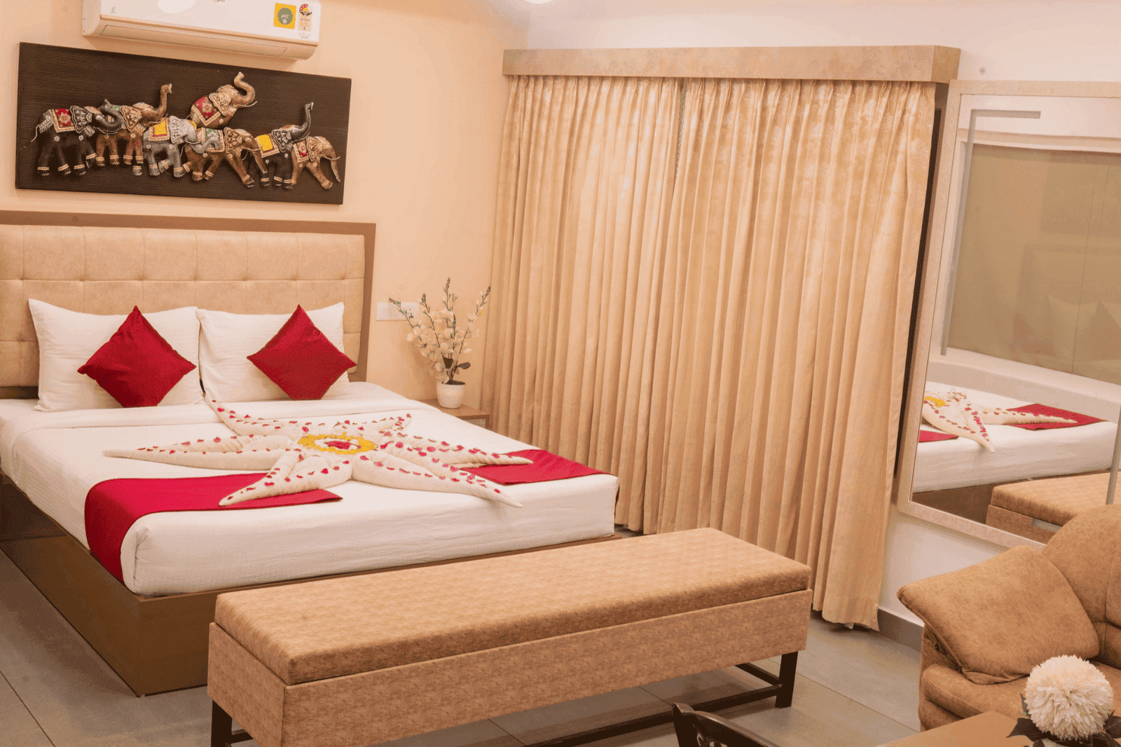Super Deluxe Room